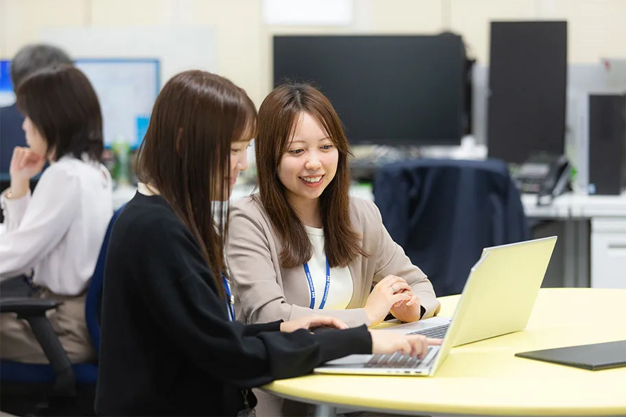 各部門による現場教育の様子