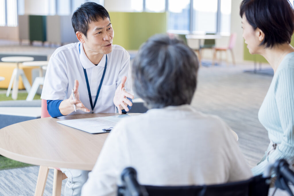 居宅介護支援のモニタリングで行うこと